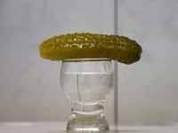 Новый год наступит и подорожает водка