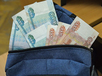 Разрыв в доходах богатых и бедных сократился в России